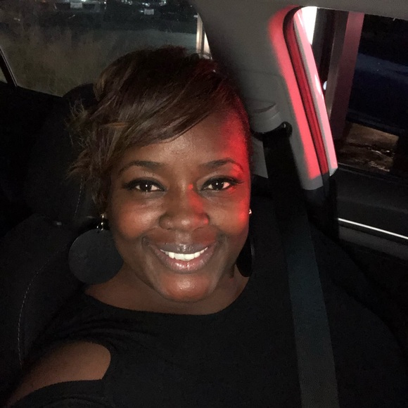 Meet your Posher, Sha’a - Picture 16 of 16